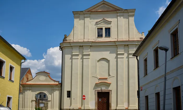 Kostel Narození Panny Marie (Toužim)