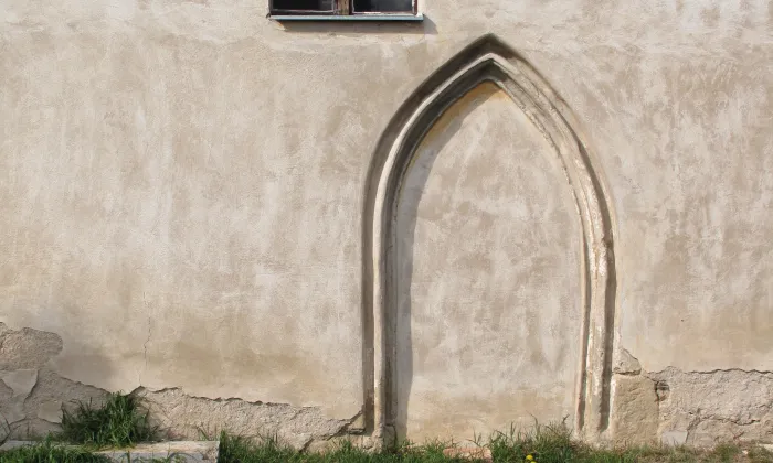 Kostel Navštívení Panny Marie (Polní Voděrady)