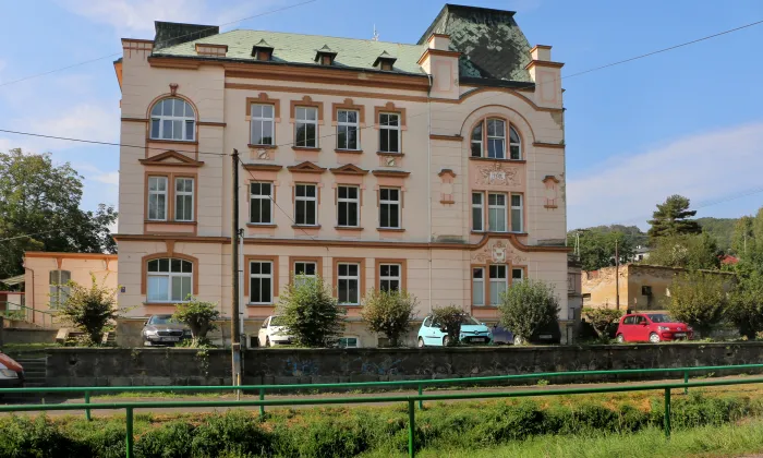 Kostel Navštívení Panny Marie (Povrly)