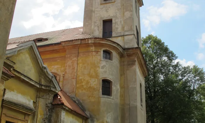 Kostel Panny Marie Bolestné v Mariánských Radčicích