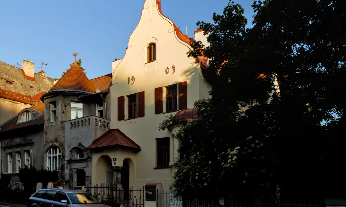 Kostel Povýšení svatého Kříže (Jablonec nad Nisou)