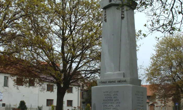 Kostel Všech svatých (Hředle)