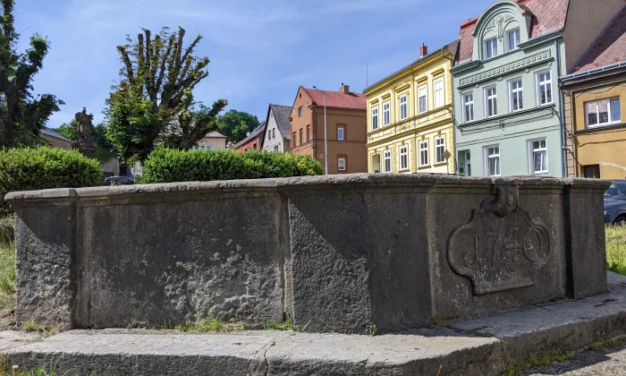 Kostel svaté Barbory (Hrob)