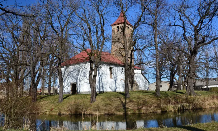 Kostel svatého Bartoloměje (Spořice)