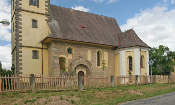 Kostel svatého Bartoloměje (Lanžov)