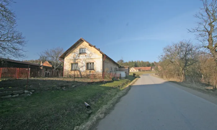 Kostel svatého Bartoloměje (Chodovice)