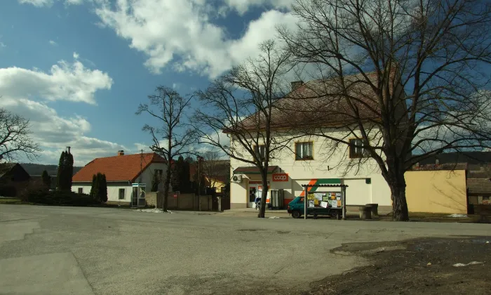 Kostel svatého Bartoloměje (Vráž)
