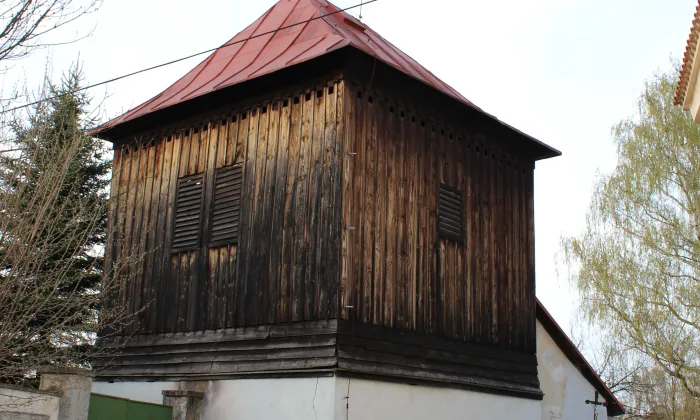Kostel svatého Jakuba Staršího (Kadlín)