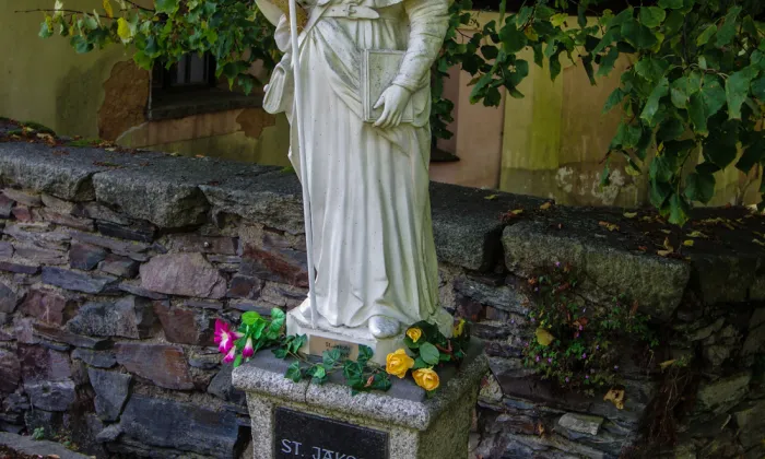 Kostel svatého Jakuba Většího (Sněžná)