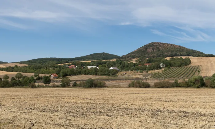 Kostel svatého Jakuba Většího (Lahovice)