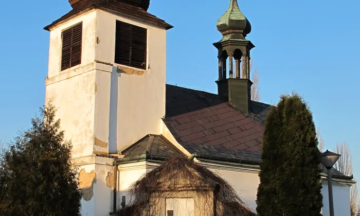 Kostel svatého Jana Evangelisty (Dlouhá Lhota)