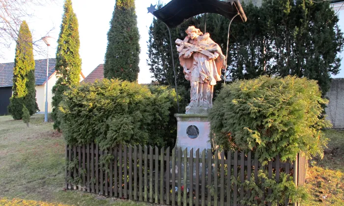 Kostel svatého Jana Evangelisty (Dlouhá Lhota)