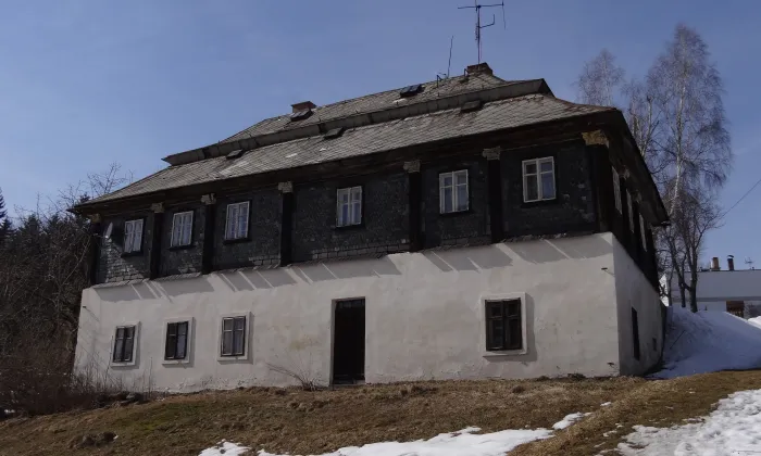 Kostel svatého Jana Nepomuckého (Vrkoslavice)