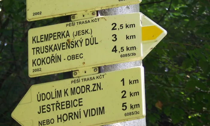 Kostel svatého Jana Nepomuckého (Šemanovice)