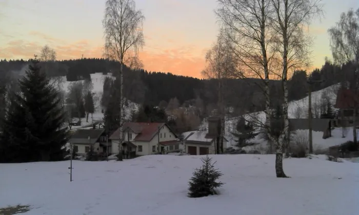 Kostel svatého Jana Nepomuckého (Nové Hamry)