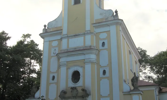 Kostel svatého Jana Nepomuckého (Pohořelice)