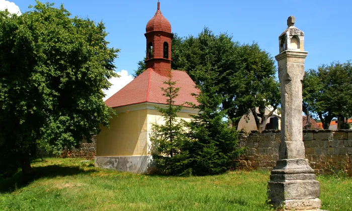 Kostel svatého Jiří (Chlum)