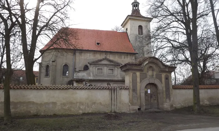 Kostel svatého Lukáše (Svárov)