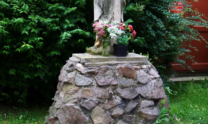 Kostel svatého Martina (Holice)