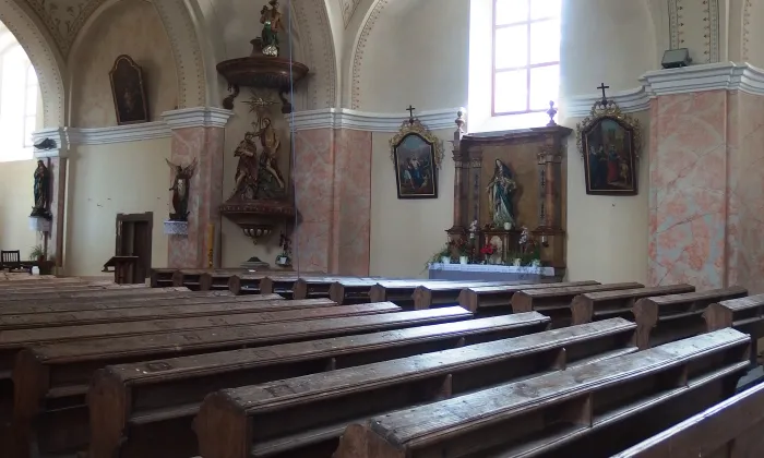 Kostel svatého Mikuláše (Maletín)