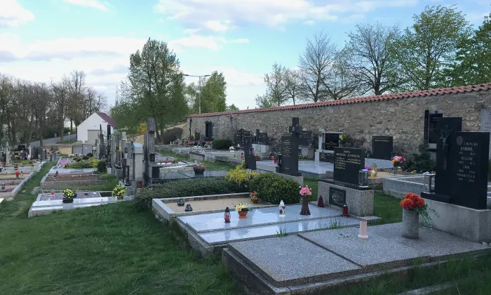 Kostel svatého Petra a Pavla (Horní Újezd)