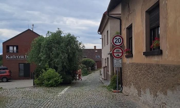 Kostel svatého Petra a Pavla, Říčany, okres Praha-východ