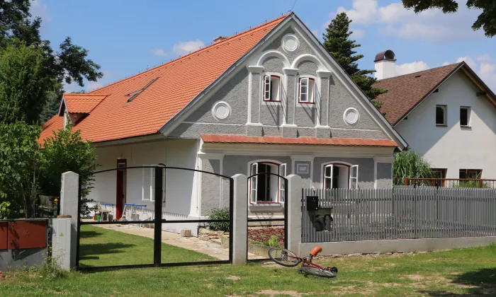 Kostel svatého Vavřince (Křivice)