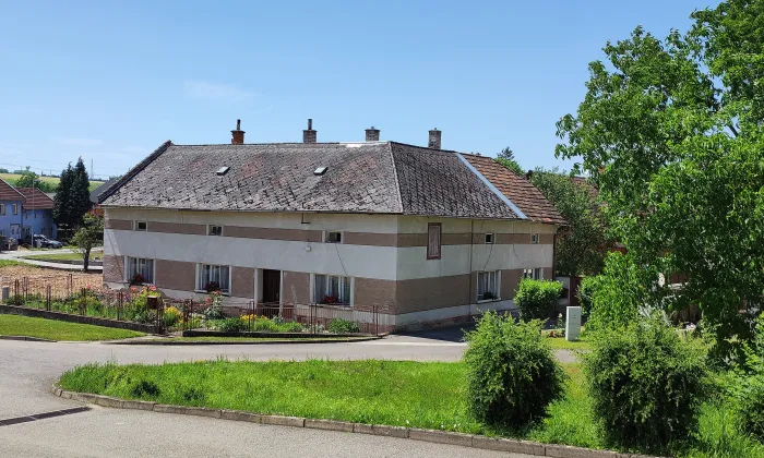 Kostel svatého Václava (Sazovice)