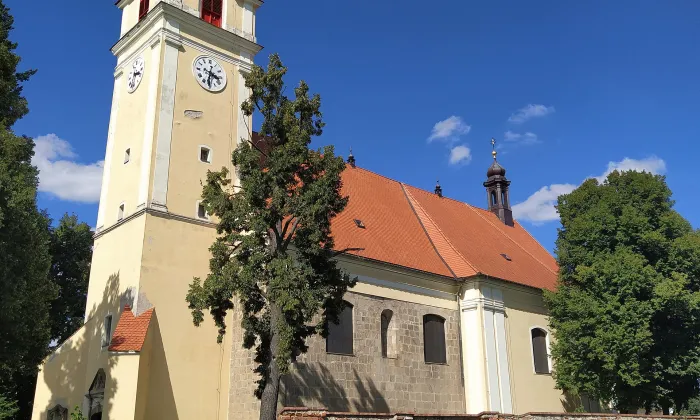 Kostel svatého Václava (Hulín)