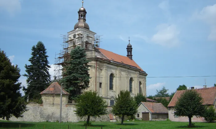 Kostel svatého Václava (Veliš)