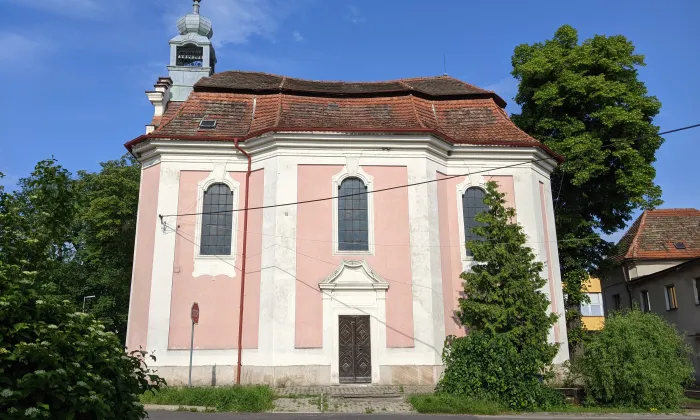 kaple Nanebevzetí Panny Marie (Hoštka)