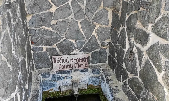 kaple Panny Marie Pomocné (Kostomlaty pod Milešovkou)