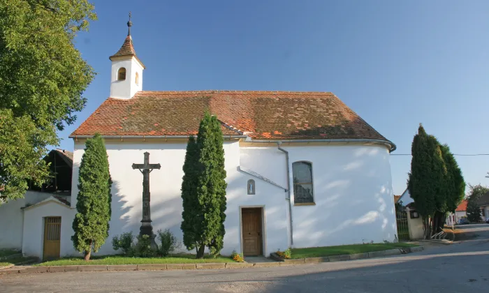 kostel Nanebevzetí Panny Marie (Milíčovice)