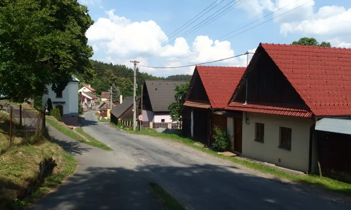 kostel Nejsvětější Trojice (Chrastavec)
