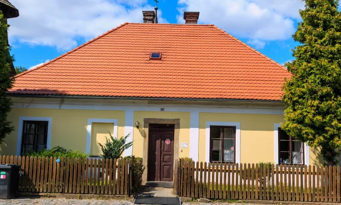 kostel Povýšení svatého Kříže (Třebosice)
