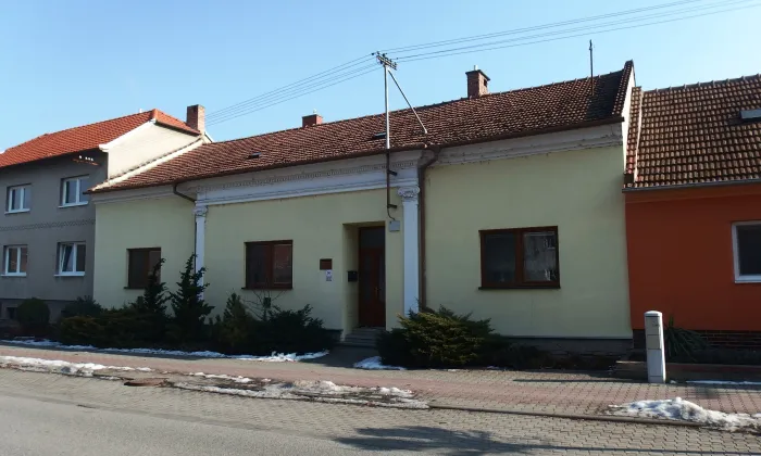 kostel svatého Cyrila a Metoděje (Lužice)