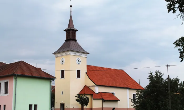 kostel svatého Jakuba Staršího (Rašov)