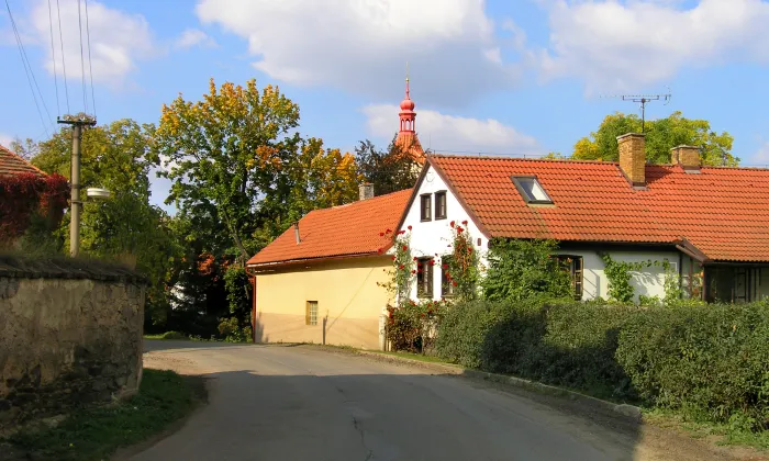 kostel svatého Jakuba Staršího ve Slušticích