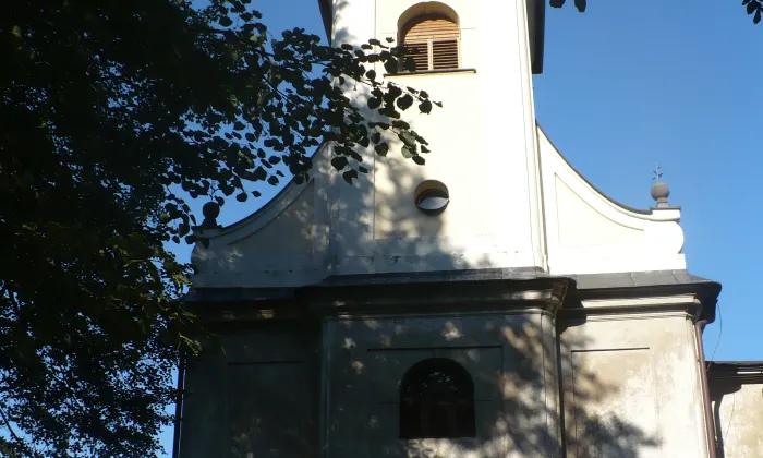 kostel svatého Jana Nepomuckého (Skuhrov)