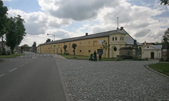 kostel svatého Klimenta (Dobřenice)