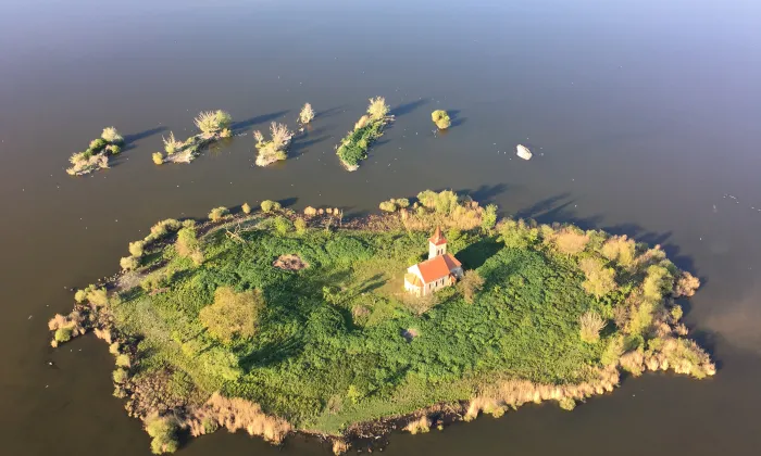 kostel svatého Linharta (Mušov)