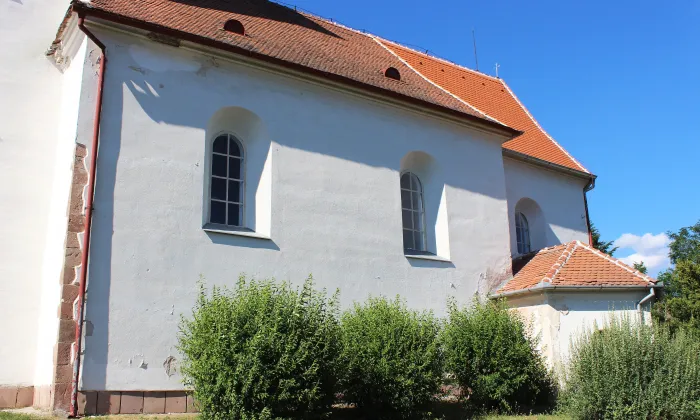 kostel svatého Martina (Dolní Loučky)