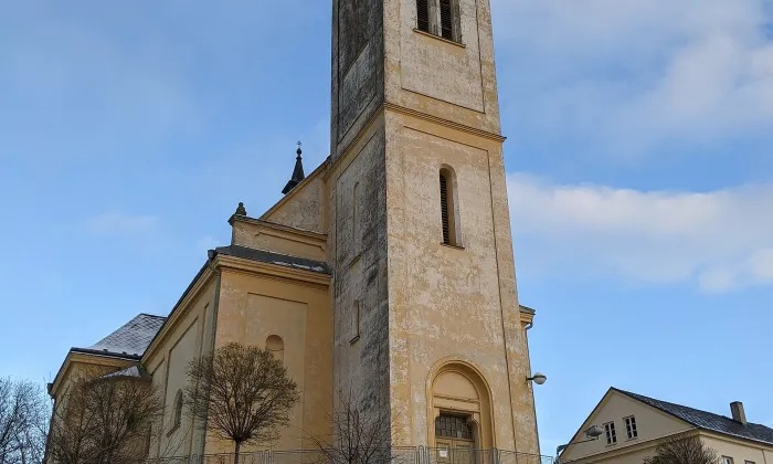 kostel svatého Martina (Dolní Benešov)