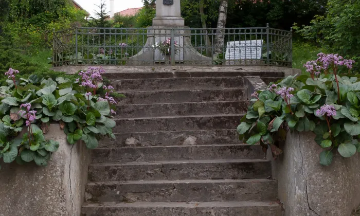 kostel svatého Petra a Pavla (České Křídlovice)