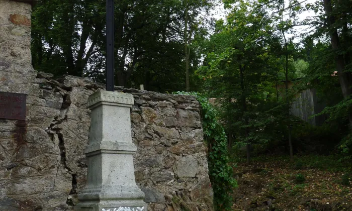 kostel svatého Petra a Pavla (Zdíkovec)