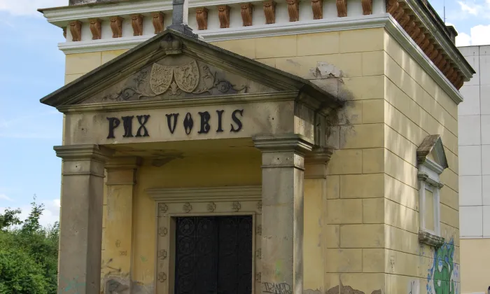pohřební kaple Auerspergů ve Vlašimi