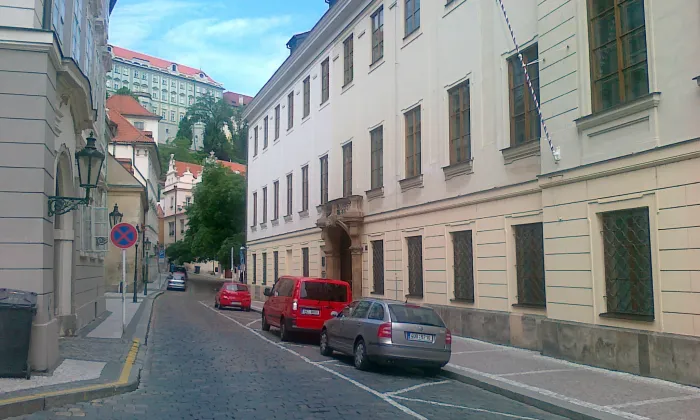 Sněmovní