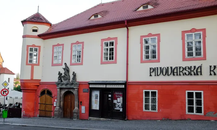 Piaristická kolej s kaplí Panny Marie