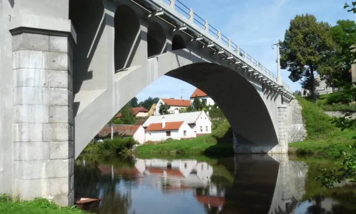 Čapkův most