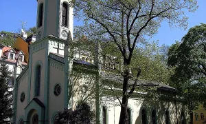 Kostel svatých Petra a Pavla (Karlovy Vary)